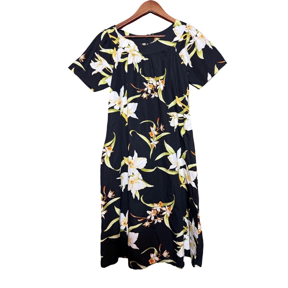 Two Palms Women NA Hawaii Black Orchid Floral Muumuu Midi Dress Short Sleeve Zip